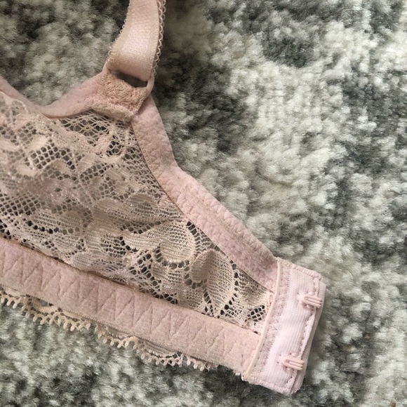 Victoria Secrets Dream Angel push up bra - Picture 9 of 11